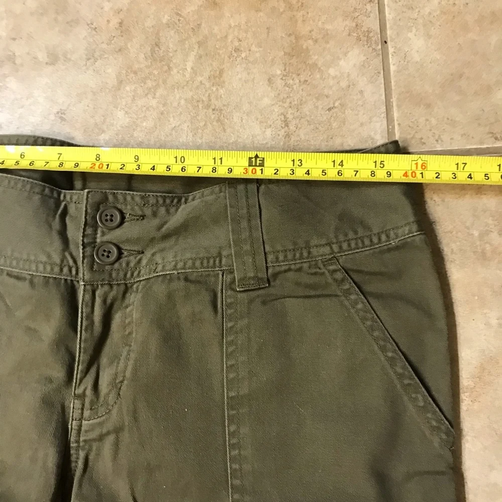 ▪️VINTAGE OP Cargo Capris - Picture 13 of 14